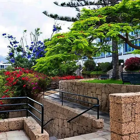 Апартаменти Americas Best-suite -ampio Con Vista, Giardino E Piscina *