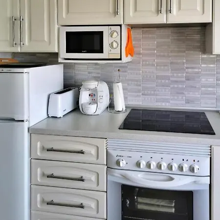 Apartament Americas Best-suite -ampio Con Vista, Giardino E Piscina *
