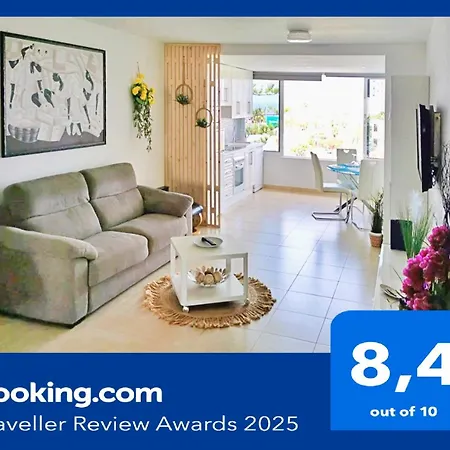 Americas Best-suite -ampio Con Vista, Giardino E Piscina Apartamento